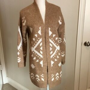 Altar’d State Open Front Cozy Cardigan in Tribal Western Motif in Tan w White